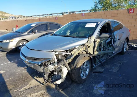 2021 Chevrolet Malibu Fwd Ls z USA, uszkodzony, nr VIN 1G1ZB5ST3MF078161